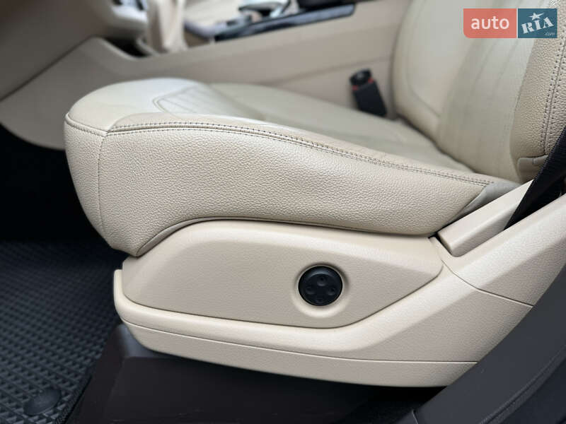 Внедорожник / Кроссовер Mercedes-Benz GLE-Class 2016 в Харькове