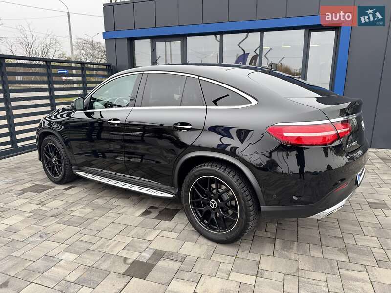 Внедорожник / Кроссовер Mercedes-Benz GLE-Class 2016 в Ровно