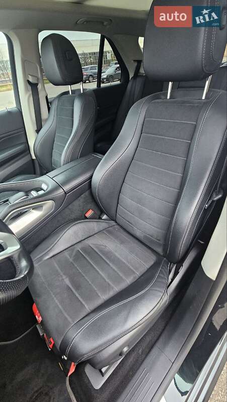 Позашляховик / Кросовер Mercedes-Benz GLE-Class 2021 в Києві фото 16 Позашляховик / Кросовер Mercedes-Benz GLE-Class 2021 в Києві