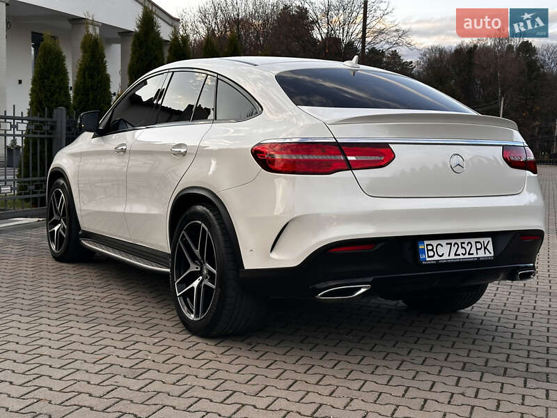 Внедорожник / Кроссовер Mercedes-Benz GLE-Class 2015 в Стрые