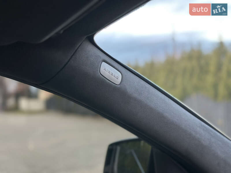 Внедорожник / Кроссовер Mercedes-Benz GLE-Class 2015 в Стрые