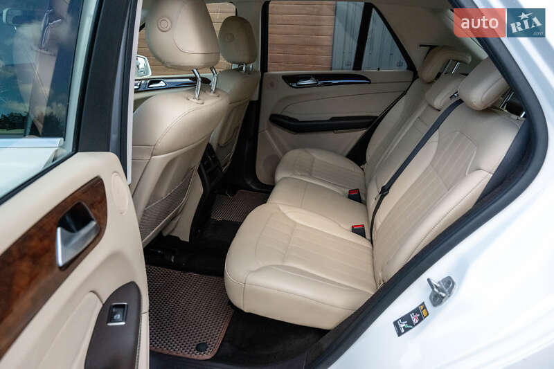 Внедорожник / Кроссовер Mercedes-Benz GLE-Class 2017 в Львове