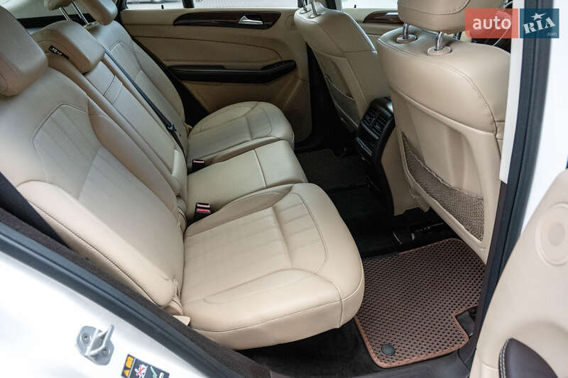 Внедорожник / Кроссовер Mercedes-Benz GLE-Class 2017 в Львове