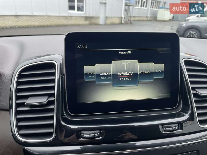Внедорожник / Кроссовер Mercedes-Benz GLE-Class 2017 в Харькове фото 17 Внедорожник / Кроссовер Mercedes-Benz GLE-Class 2017 в Харькове
