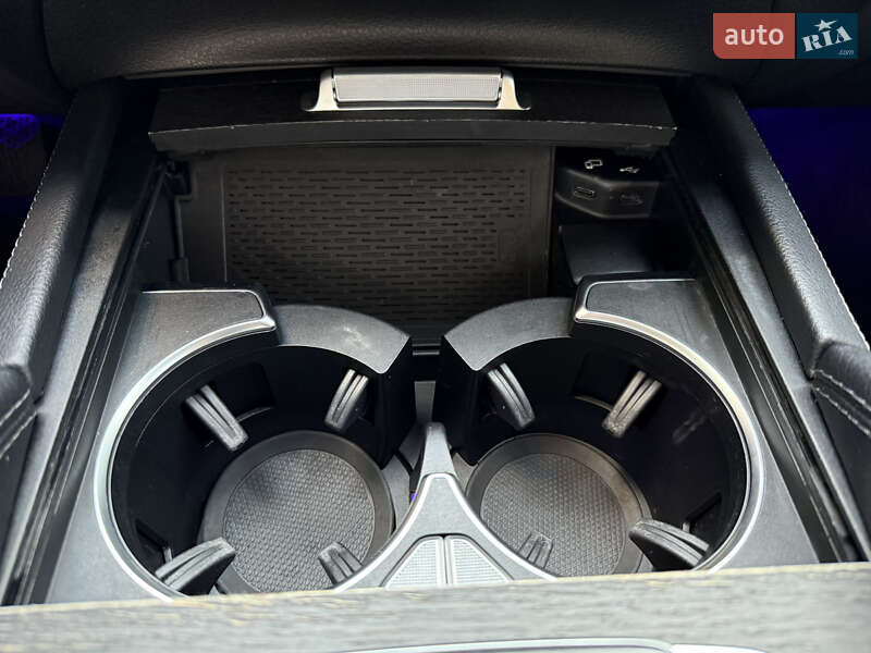 Позашляховик / Кросовер Mercedes-Benz GLE-Class 2020 в Броварах фото 75 Позашляховик / Кросовер Mercedes-Benz GLE-Class 2020 в Броварах