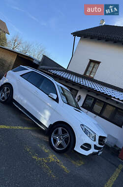 Позашляховик / Кросовер Mercedes-Benz GLE-Class 2016 в Одесі