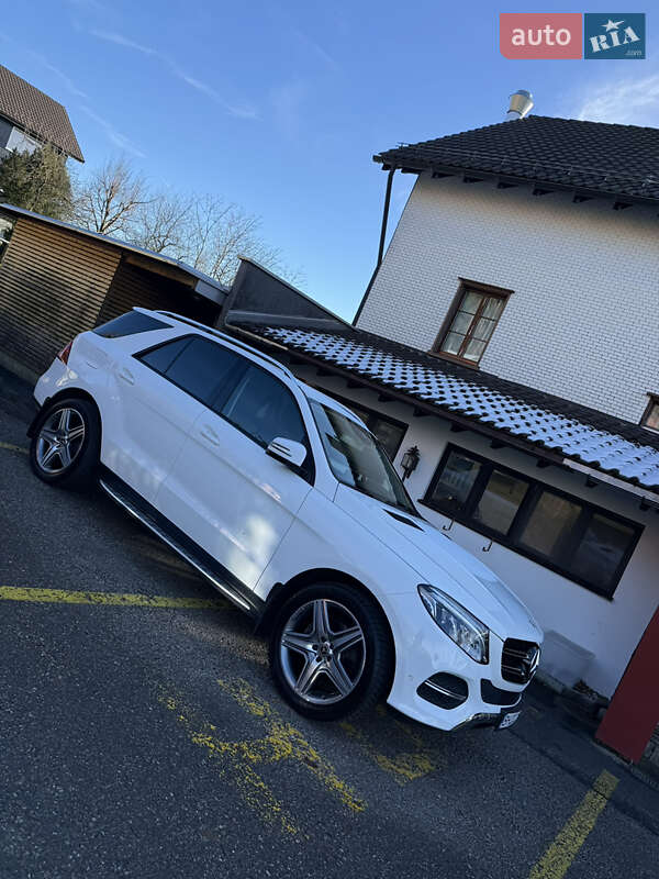 Внедорожник / Кроссовер Mercedes-Benz GLE-Class 2016 в Одессе