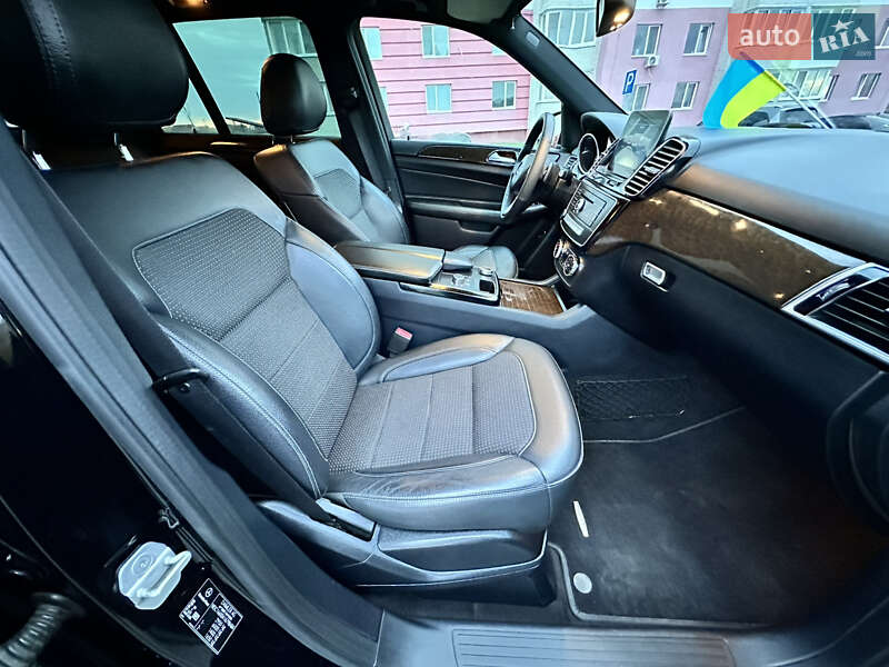 Позашляховик / Кросовер Mercedes-Benz GLE-Class 2016 в Вінниці фото 63 Позашляховик / Кросовер Mercedes-Benz GLE-Class 2016 в Вінниці