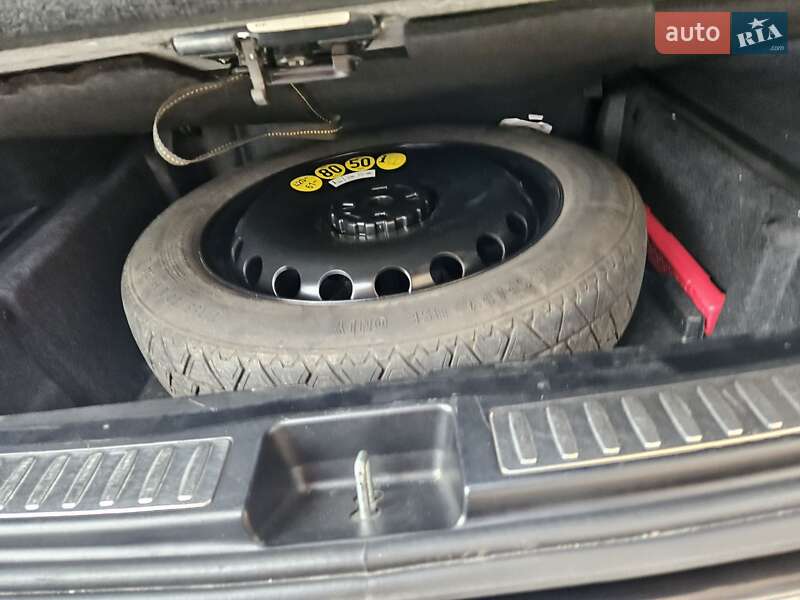 Внедорожник / Кроссовер Mercedes-Benz GLE-Class 2017 в Днепре фото 10 Внедорожник / Кроссовер Mercedes-Benz GLE-Class 2017 в Днепре