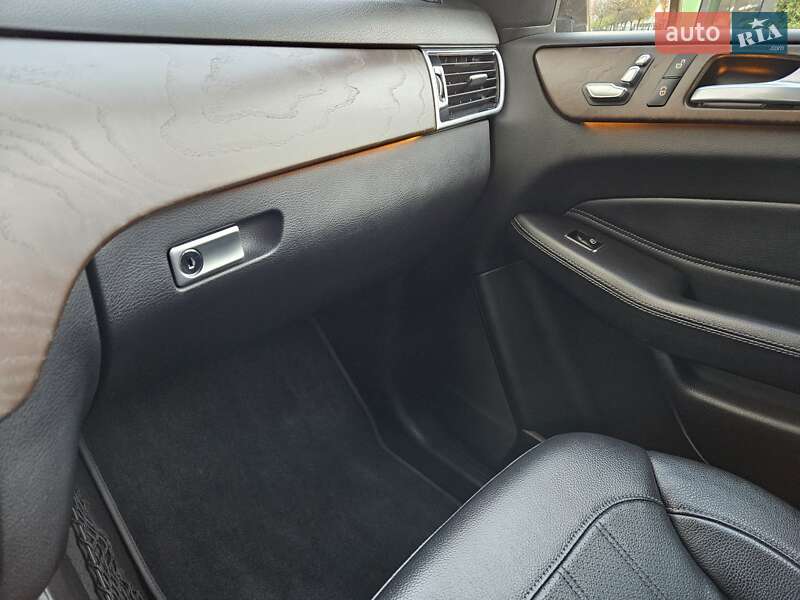 Позашляховик / Кросовер Mercedes-Benz GLE-Class 2017 в Івано-Франківську