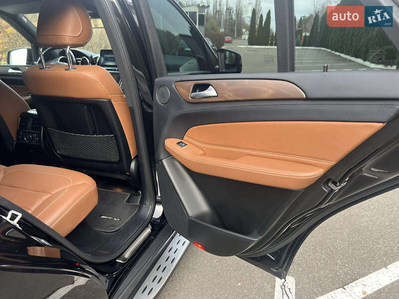 Позашляховик / Кросовер Mercedes-Benz GLE-Class 2017 в Києві фото 55 Позашляховик / Кросовер Mercedes-Benz GLE-Class 2017 в Києві