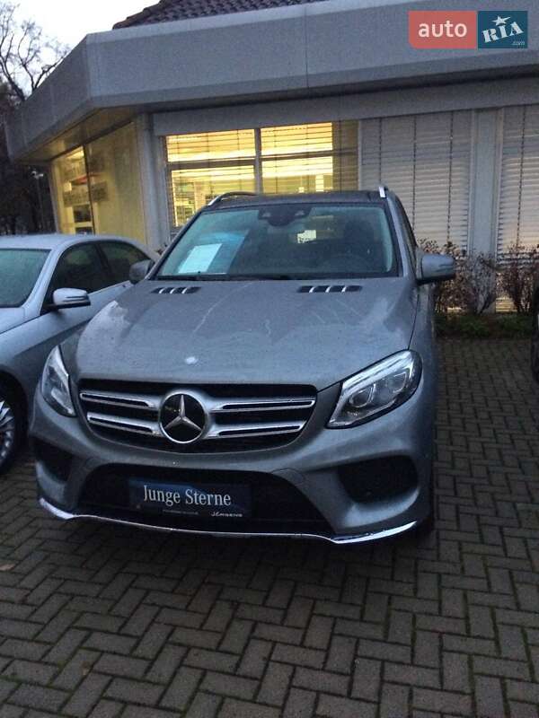 Внедорожник / Кроссовер Mercedes-Benz GLE-Class 2016 в Коростышеве фото 46 Внедорожник / Кроссовер Mercedes-Benz GLE-Class 2016 в Коростышеве