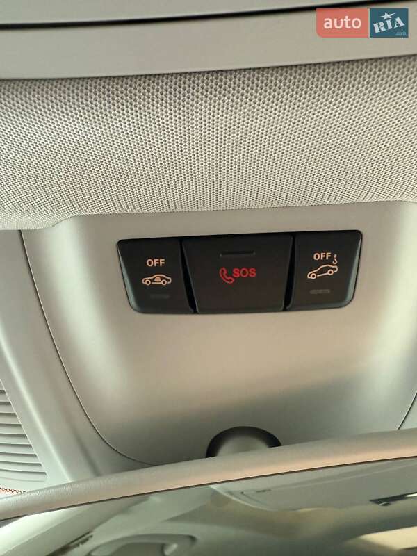 Внедорожник / Кроссовер Mercedes-Benz GLE-Class 2016 в Коростышеве фото 31 Внедорожник / Кроссовер Mercedes-Benz GLE-Class 2016 в Коростышеве