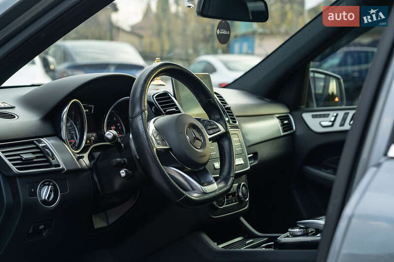 Внедорожник / Кроссовер Mercedes-Benz GLE-Class 2016 в Черновцах фото 25 Внедорожник / Кроссовер Mercedes-Benz GLE-Class 2016 в Черновцах