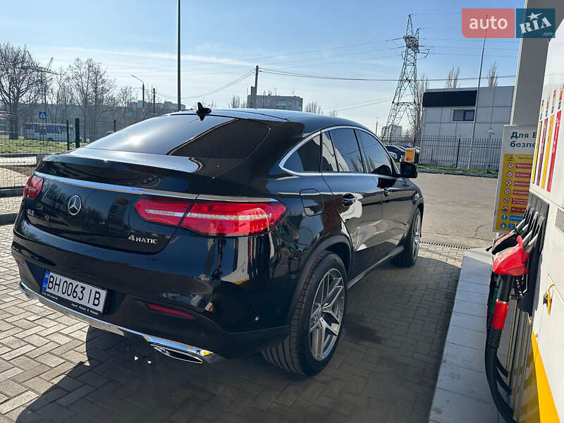 Позашляховик / Кросовер Mercedes-Benz GLE-Class 2016 в Миколаєві