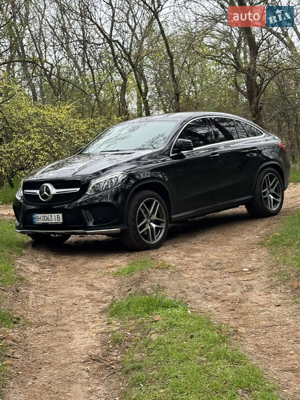Позашляховик / Кросовер Mercedes-Benz GLE-Class 2016 в Миколаєві
