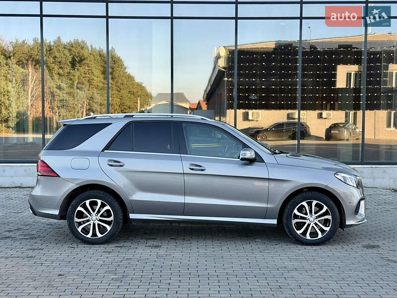 Позашляховик / Кросовер Mercedes-Benz GLE-Class 2016 в Рівному