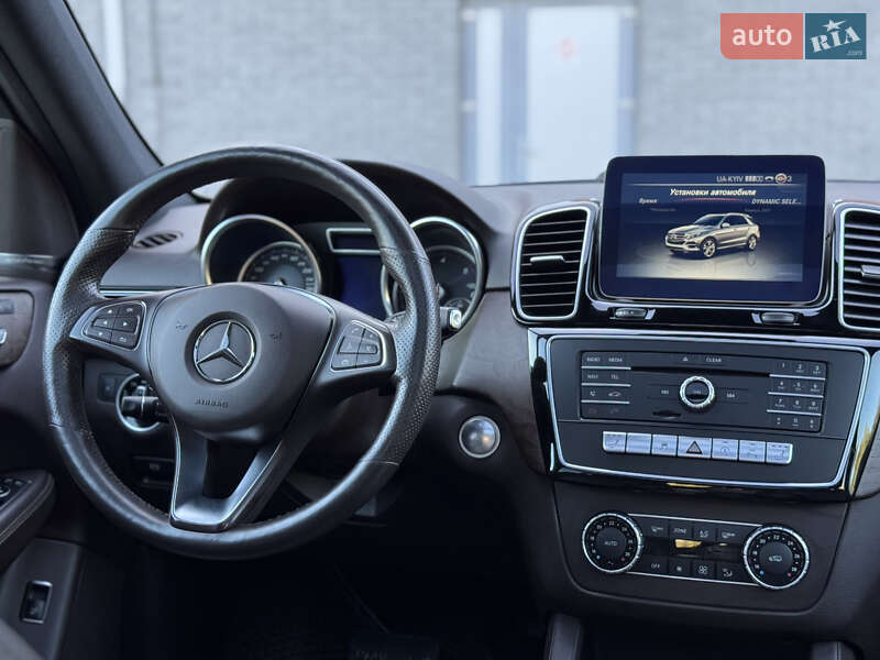 Позашляховик / Кросовер Mercedes-Benz GLE-Class 2016 в Рівному