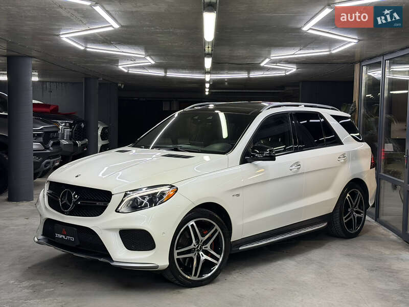 Внедорожник / Кроссовер Mercedes-Benz GLE-Class 2018 в Одессе фото 6 Внедорожник / Кроссовер Mercedes-Benz GLE-Class 2018 в Одессе