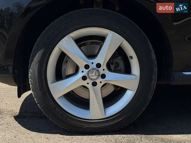 Внедорожник / Кроссовер Mercedes-Benz GLE-Class 2015 в Каменец-Подольском