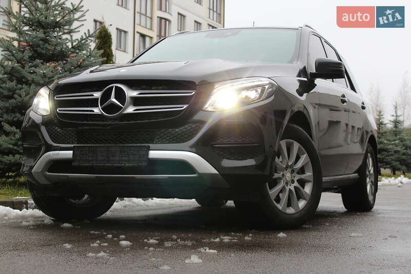 Позашляховик / Кросовер Mercedes-Benz GLE-Class 2017 в Рівному фото Позашляховик / Кросовер Mercedes-Benz GLE-Class 2017 в Рівному