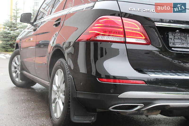 Позашляховик / Кросовер Mercedes-Benz GLE-Class 2017 в Рівному фото 7 Позашляховик / Кросовер Mercedes-Benz GLE-Class 2017 в Рівному