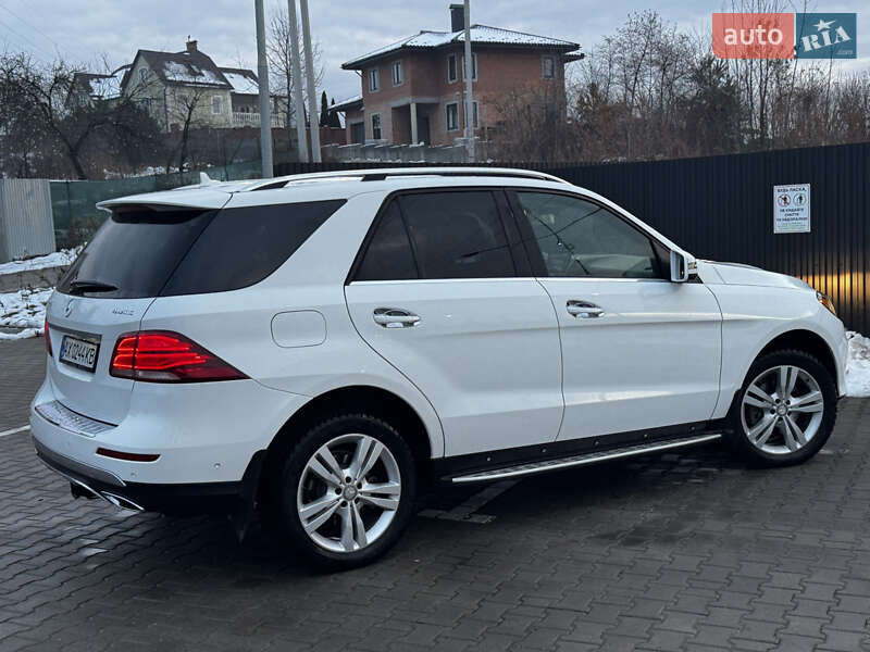 Внедорожник / Кроссовер Mercedes-Benz GLE-Class 2016 в Львове фото 26 Внедорожник / Кроссовер Mercedes-Benz GLE-Class 2016 в Львове