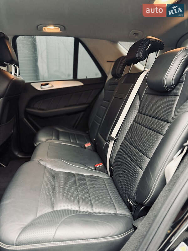 Внедорожник / Кроссовер Mercedes-Benz GLE-Class 2015 в Киеве