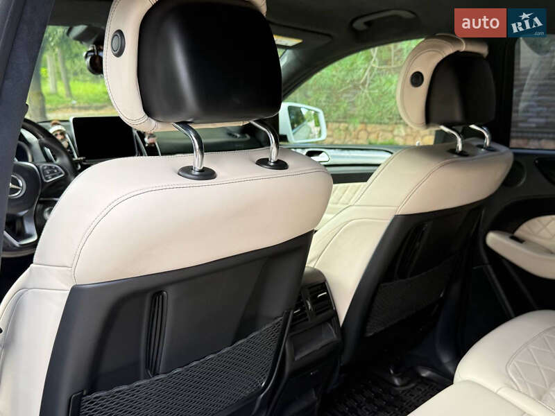 Внедорожник / Кроссовер Mercedes-Benz GLE-Class 2015 в Ровно