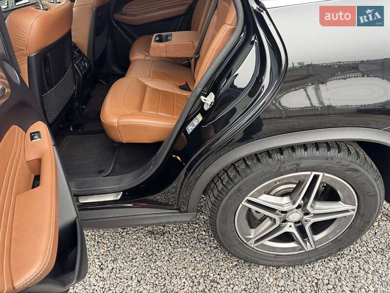 Позашляховик / Кросовер Mercedes-Benz GLE-Class 2015 в Тернополі фото 82 Позашляховик / Кросовер Mercedes-Benz GLE-Class 2015 в Тернополі