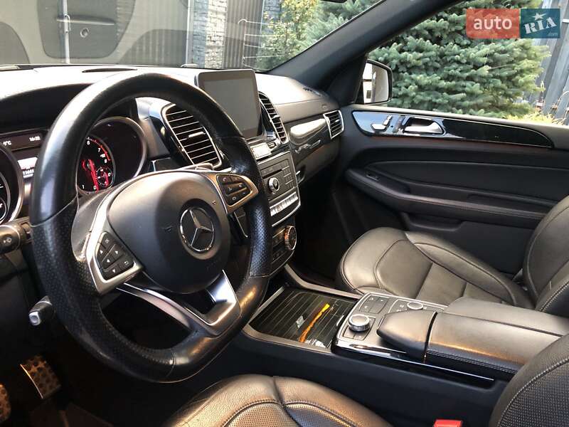 Внедорожник / Кроссовер Mercedes-Benz GLE-Class 2017 в Киеве фото 3 Внедорожник / Кроссовер Mercedes-Benz GLE-Class 2017 в Киеве