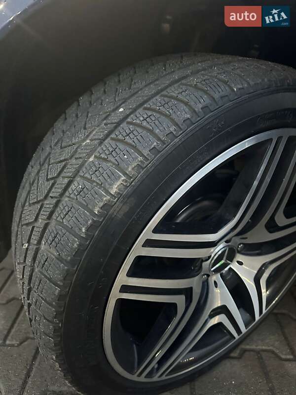 Внедорожник / Кроссовер Mercedes-Benz GLE-Class 2016 в Киеве