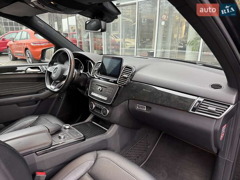 Позашляховик / Кросовер Mercedes-Benz GLE-Class 2017 в Дніпрі