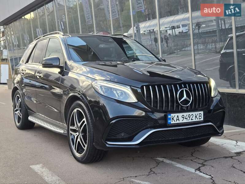 Mercedes-Benz GLE-Class 2017 Mercedes-Benz GLE-Class 2017