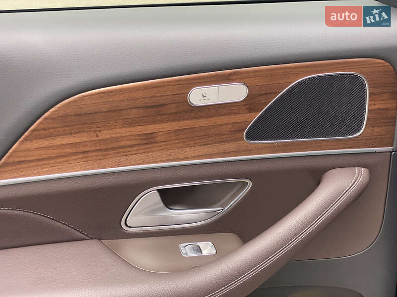 Внедорожник / Кроссовер Mercedes-Benz GLE-Class 2021 в Киеве фото 34 Внедорожник / Кроссовер Mercedes-Benz GLE-Class 2021 в Киеве