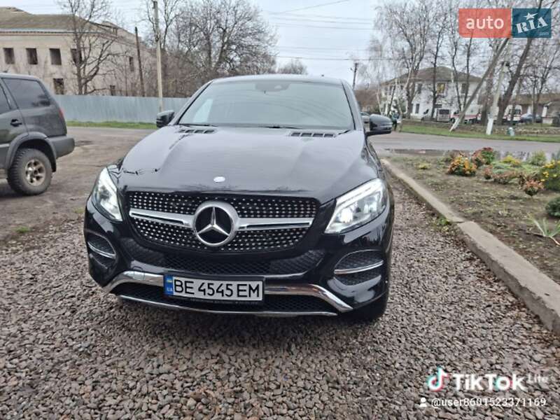 Внедорожник / Кроссовер Mercedes-Benz GLE-Class 2015 в Врадиевке фото 7 Внедорожник / Кроссовер Mercedes-Benz GLE-Class 2015 в Врадиевке