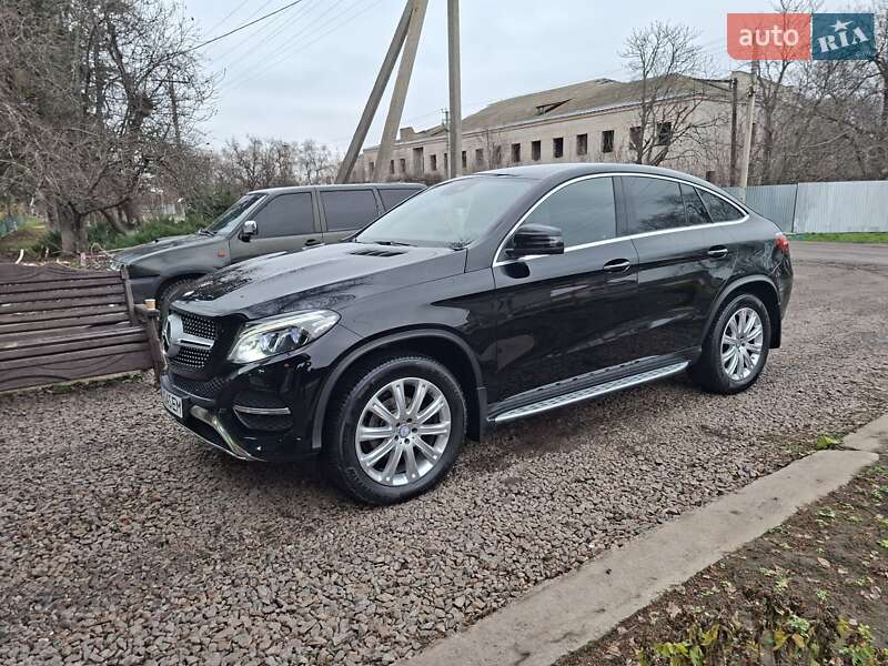 Внедорожник / Кроссовер Mercedes-Benz GLE-Class 2015 в Врадиевке фото 15 Внедорожник / Кроссовер Mercedes-Benz GLE-Class 2015 в Врадиевке