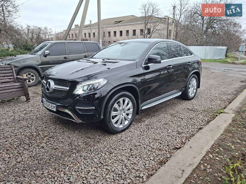 Внедорожник / Кроссовер Mercedes-Benz GLE-Class 2015 в Врадиевке фото 4 Внедорожник / Кроссовер Mercedes-Benz GLE-Class 2015 в Врадиевке
