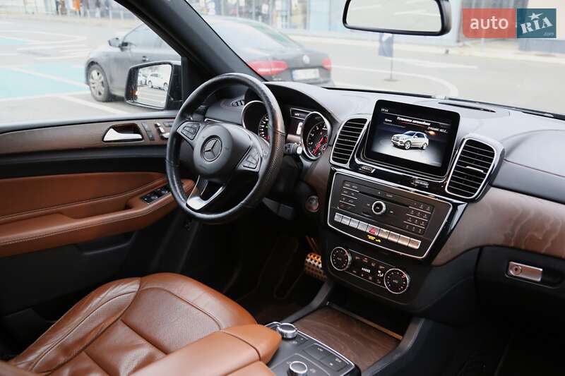 Позашляховик / Кросовер Mercedes-Benz GLE-Class 2017 в Києві