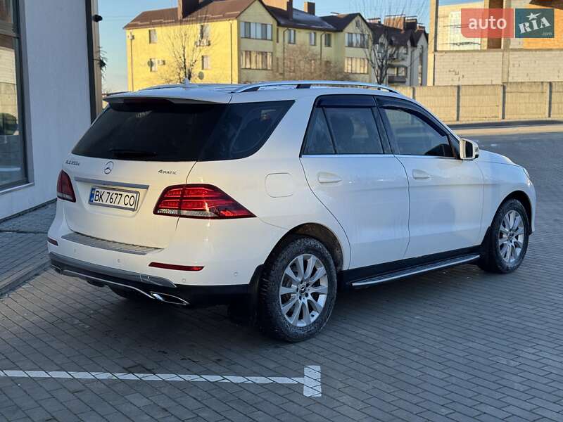 Внедорожник / Кроссовер Mercedes-Benz GLE-Class 2017 в Ровно