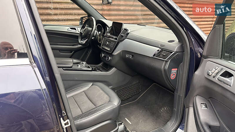 Внедорожник / Кроссовер Mercedes-Benz GLE-Class 2016 в Запорожье