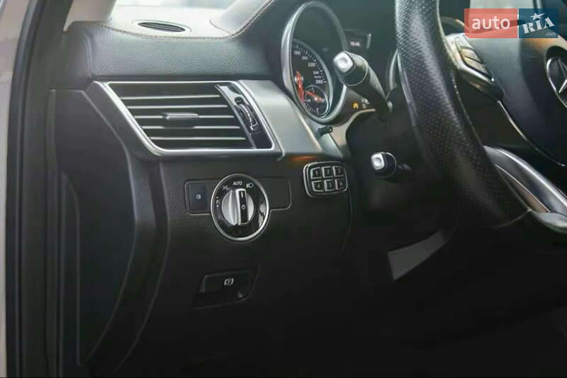 Внедорожник / Кроссовер Mercedes-Benz GLE-Class 2015 в Киеве