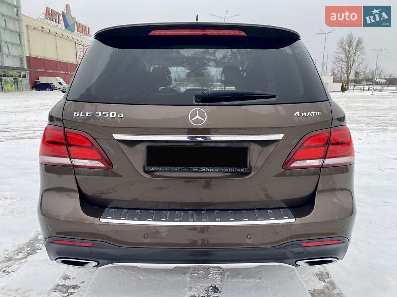 Внедорожник / Кроссовер Mercedes-Benz GLE-Class 2015 в Киеве фото 5 Внедорожник / Кроссовер Mercedes-Benz GLE-Class 2015 в Киеве