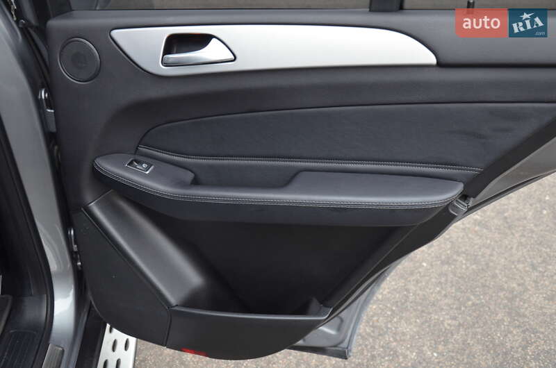 Внедорожник / Кроссовер Mercedes-Benz GLE-Class 2016 в Харькове