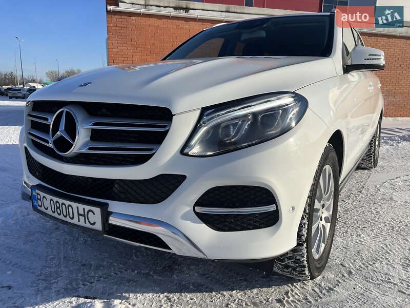 Внедорожник / Кроссовер Mercedes-Benz GLE-Class 2016 в Киеве фото 3 Внедорожник / Кроссовер Mercedes-Benz GLE-Class 2016 в Киеве