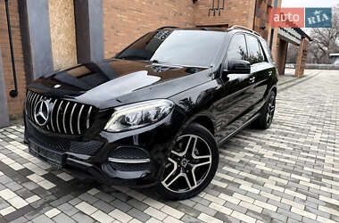 Позашляховик / Кросовер Mercedes-Benz GLE-Class 2015 в Запоріжжі