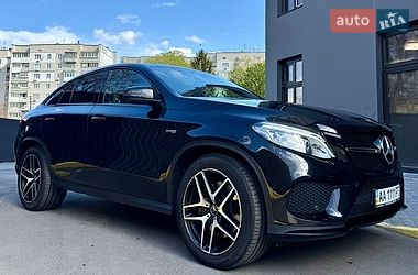 Внедорожник / Кроссовер Mercedes-Benz GLE-Class 2017 в Киеве