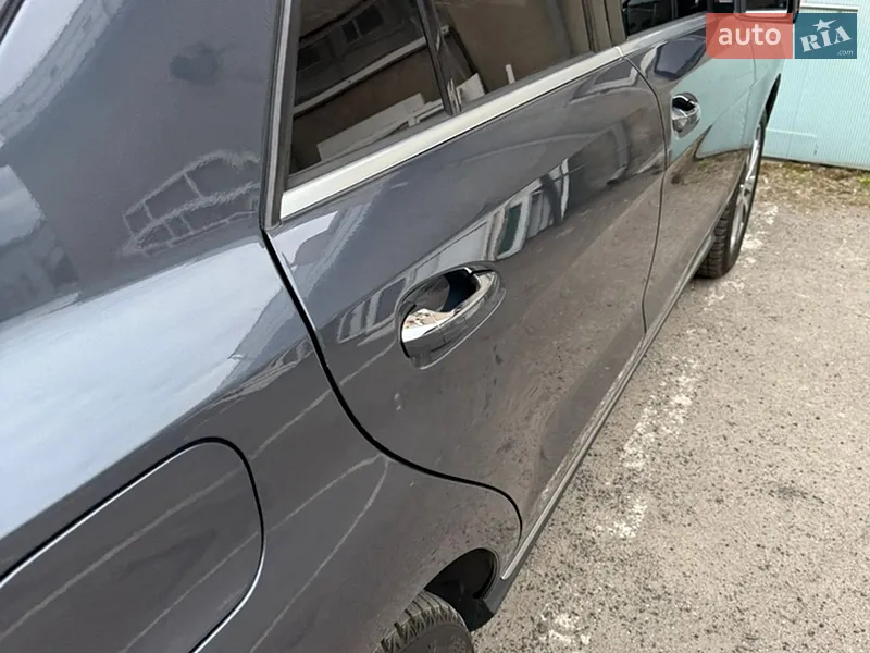 Mercedes-Benz GLE-Class 2016 VIN 4JGDA5HB4GA735324 фото оголошення 34 з 78