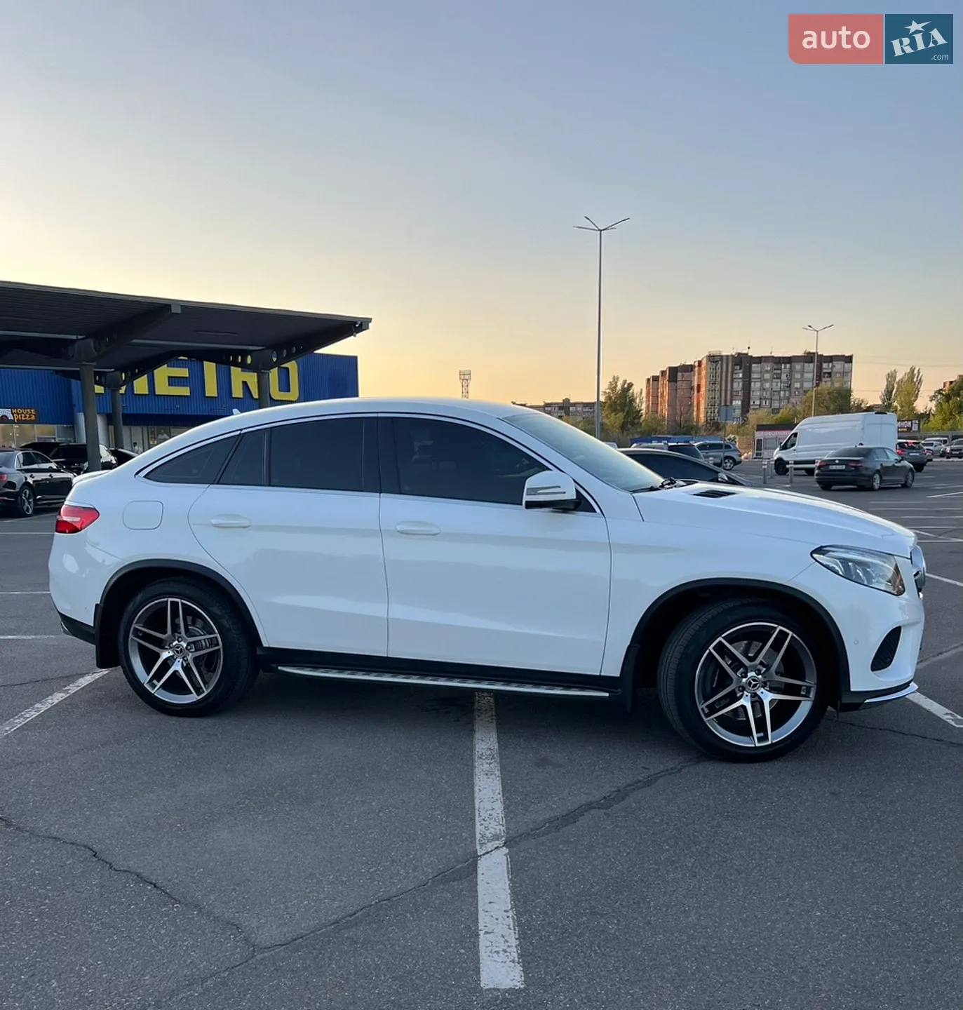 2016 Mercedes-Benz GLE - фото 1