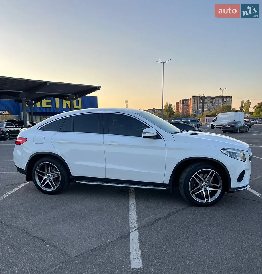 2016 Mercedes-Benz GLE - мініатюра 34